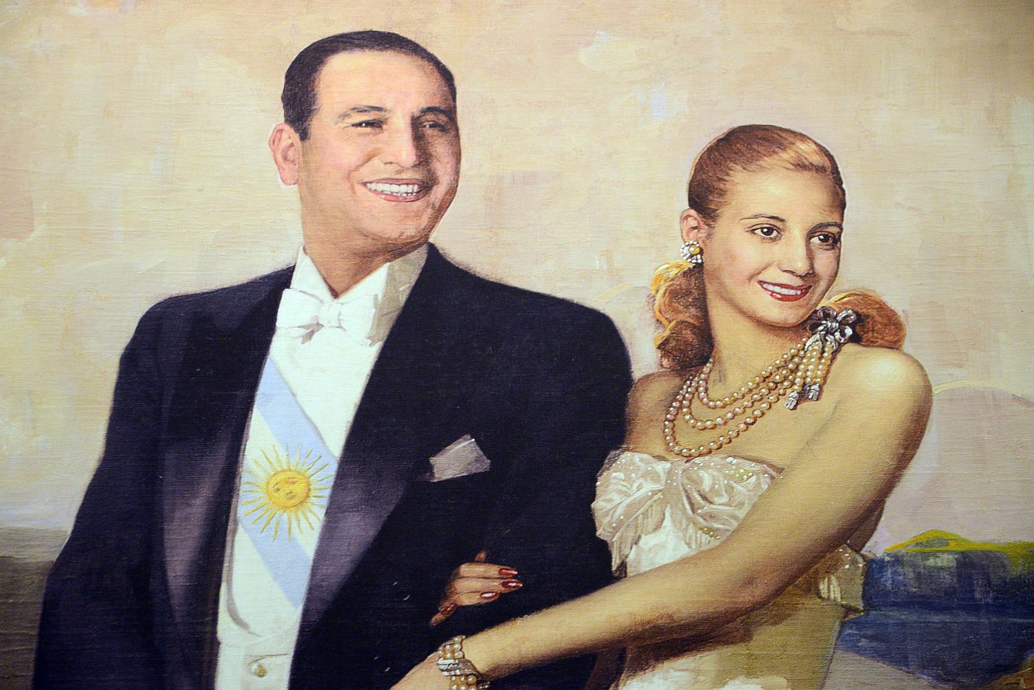 49 Painting of Juan Domingo Peron and Eva Duarte Peron painted by Numa Ayrinhac close up Casa Rosado Buenos Aires